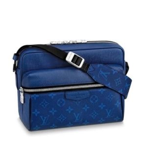 NEW LOUIS VUITTON Taiga Monogram Outdoor Messenger Mens unisex Blue crossbody